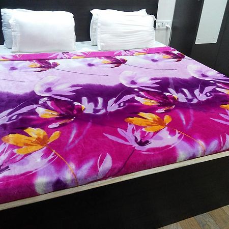 Asian Suites Tulsi Aura Navi Mumbai Eksteriør bilde
